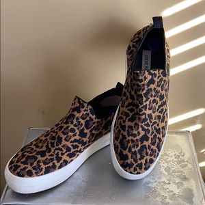 Steve Madden slip on sneakers